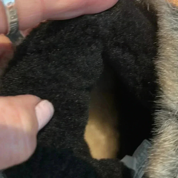 BEARPAW Monet Cow suede,wool blend,sheepskin Never wet,faux fur collar Moc boot - Picture 9 of 16
